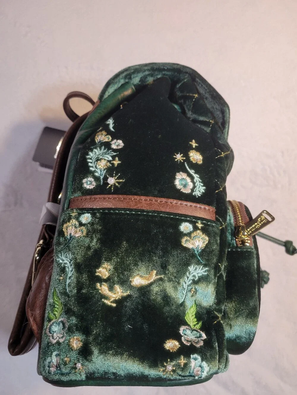 Peter Pan Tinkerbell Loungefly Exclusive Quilted Green Mini Backpack And Wallet
